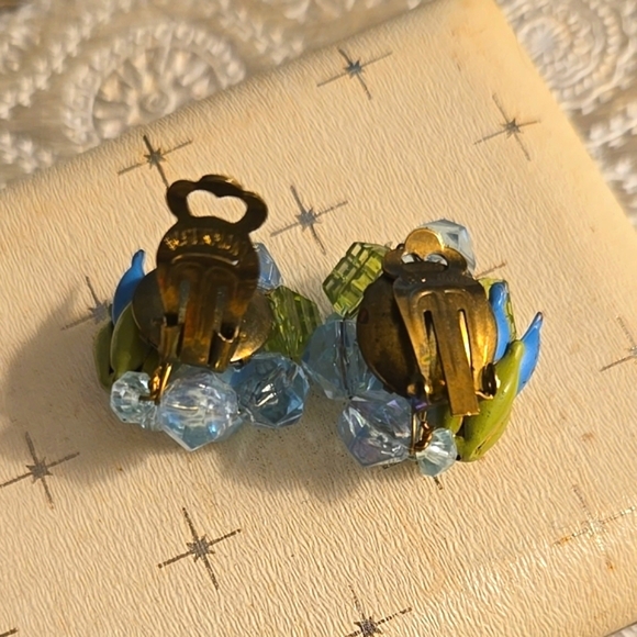 Vintage Beaded Cluster Earrings made in West Germany - Picture 6 of 7